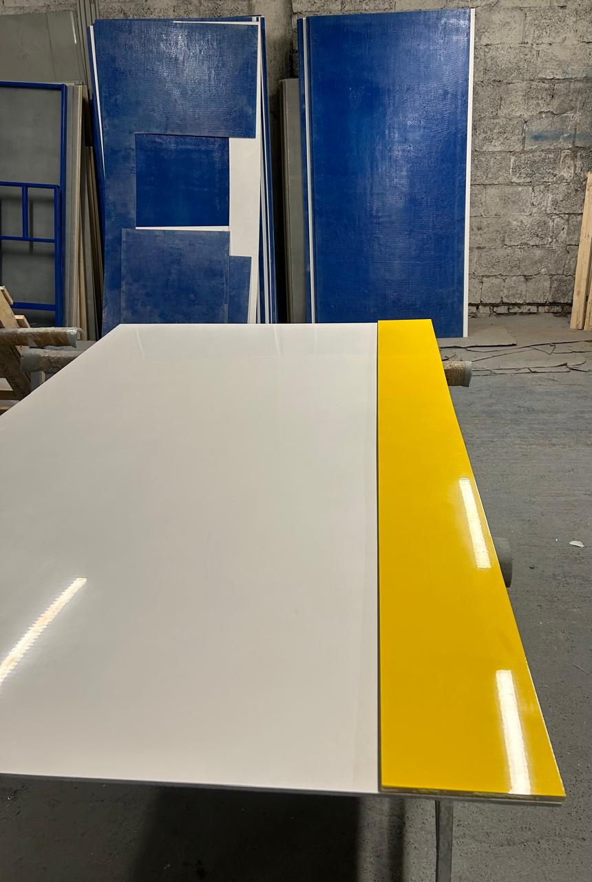 Принимаем заказы на моностеклопластиковый лист 2440мм, стеклопластиковый лист 2440мм, желтый отбойник 2440мм